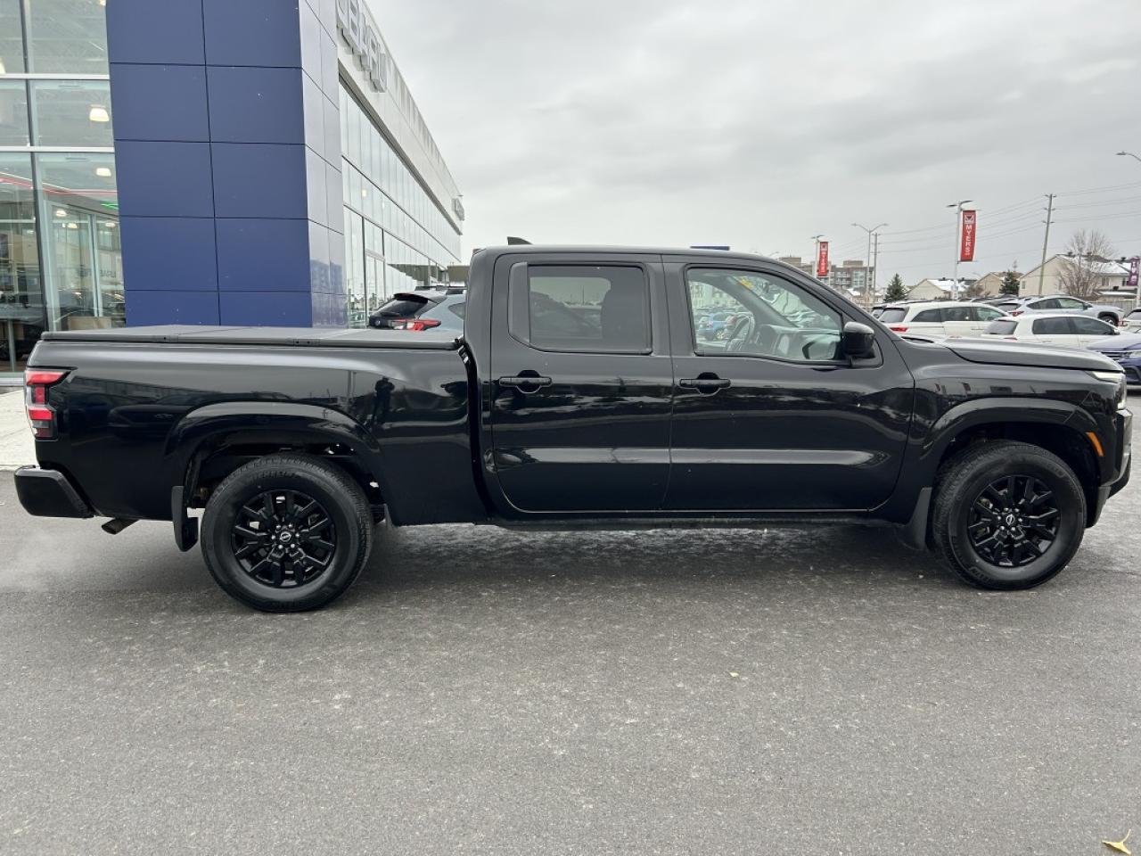 2023 Nissan Frontier Crew Cab SV  - Heated Seats Photo