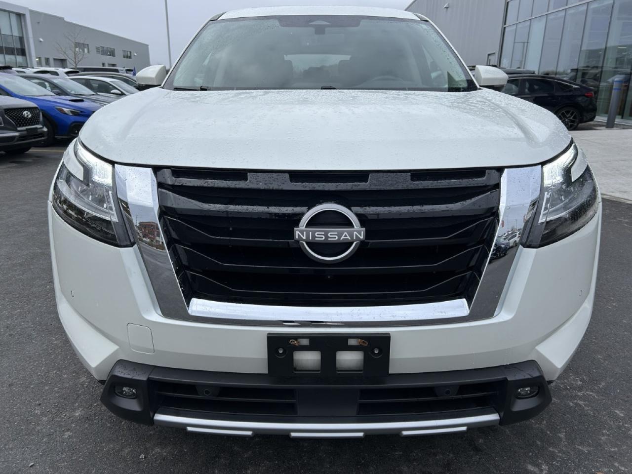 2023 Nissan Pathfinder SL  - Sunroof -  Navigation Photo