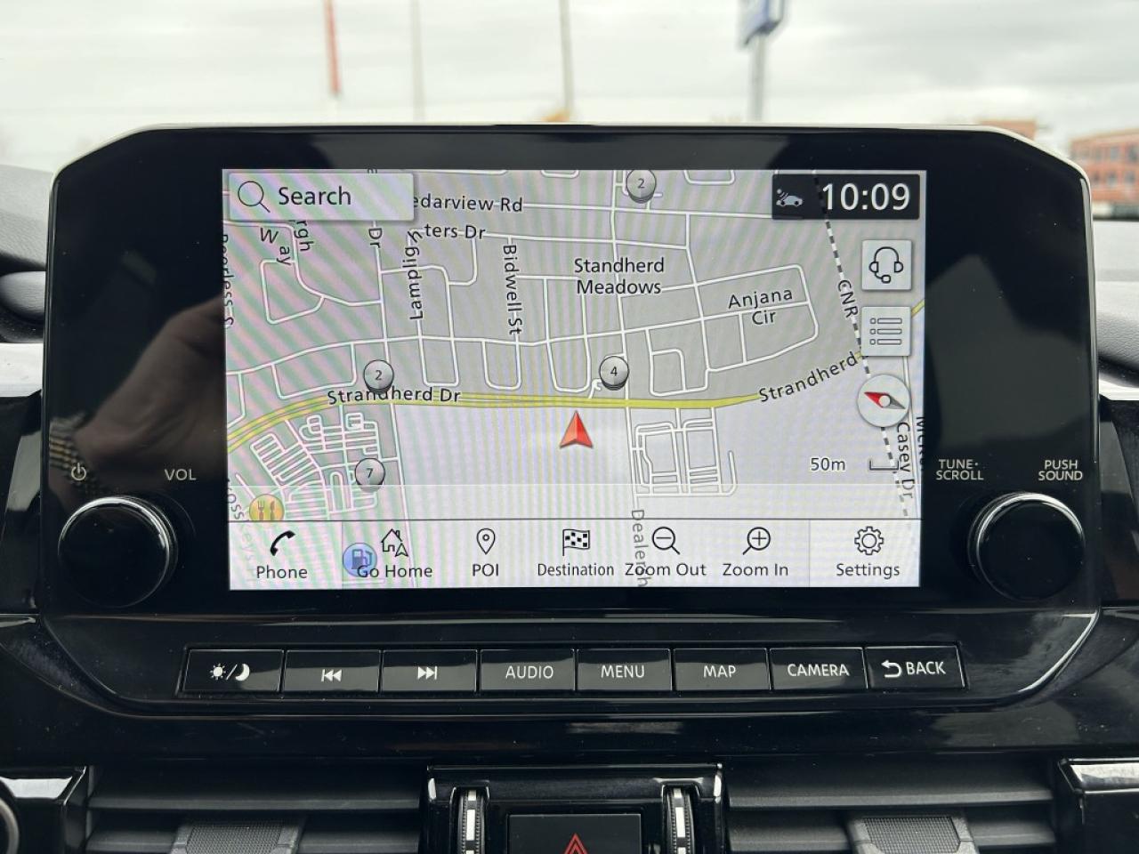 2023 Nissan Pathfinder SL  - Sunroof -  Navigation Photo