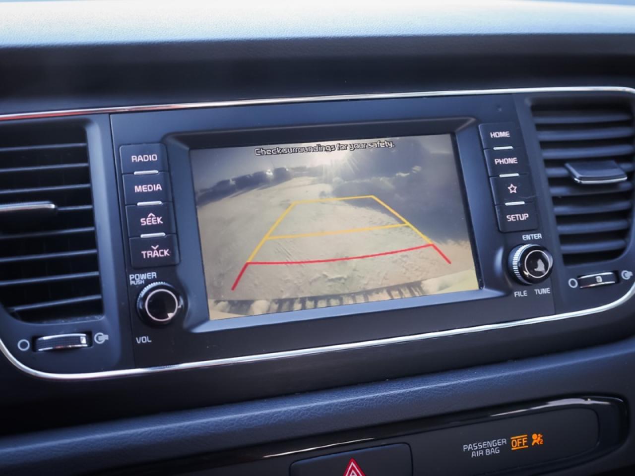 2019 Kia Sedona - $134 B/W Photo