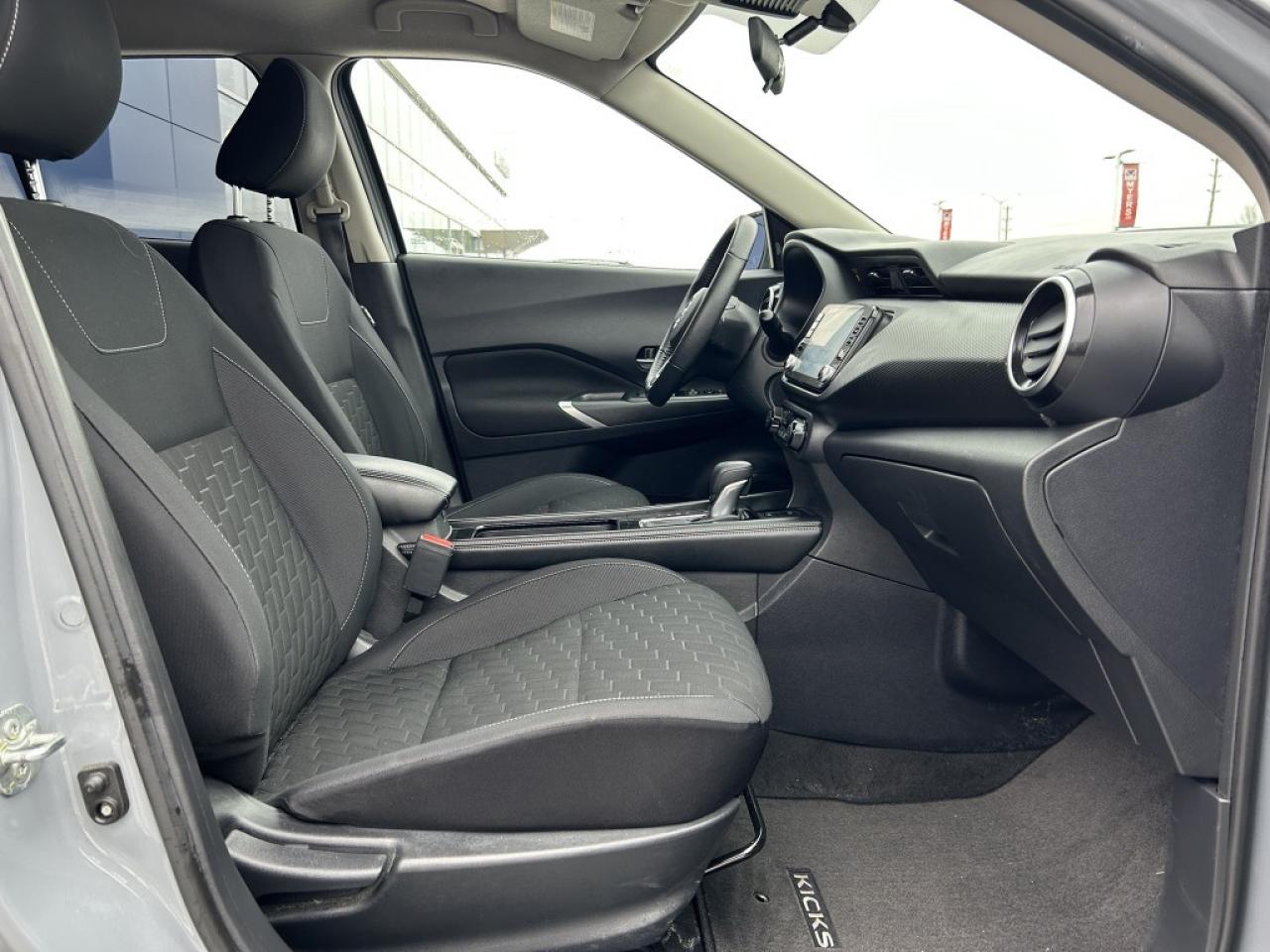 2021 Nissan Kicks SV  - Android Auto -  Apple CarPlay Photo