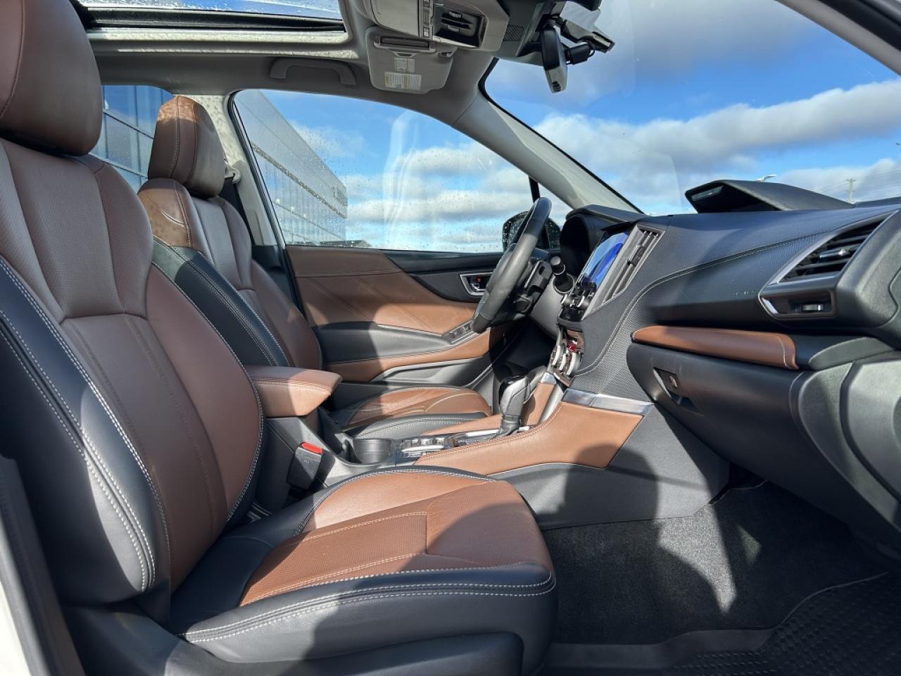 2023 Subaru Forester Premier  - Leather Seats Photo