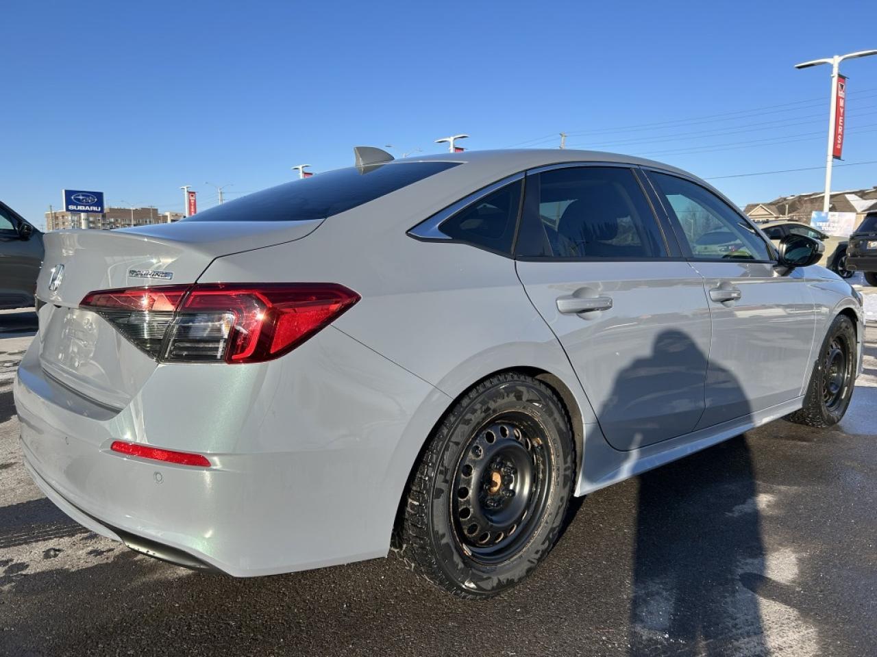 2024 Honda Civic Sedan Touring  - Leather Seats Photo