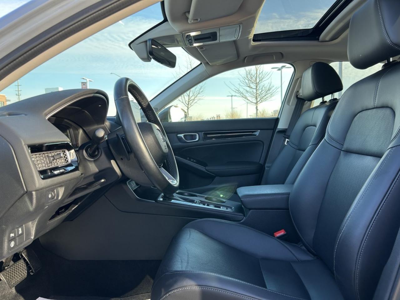 2024 Honda Civic Sedan Touring  - Leather Seats Photo