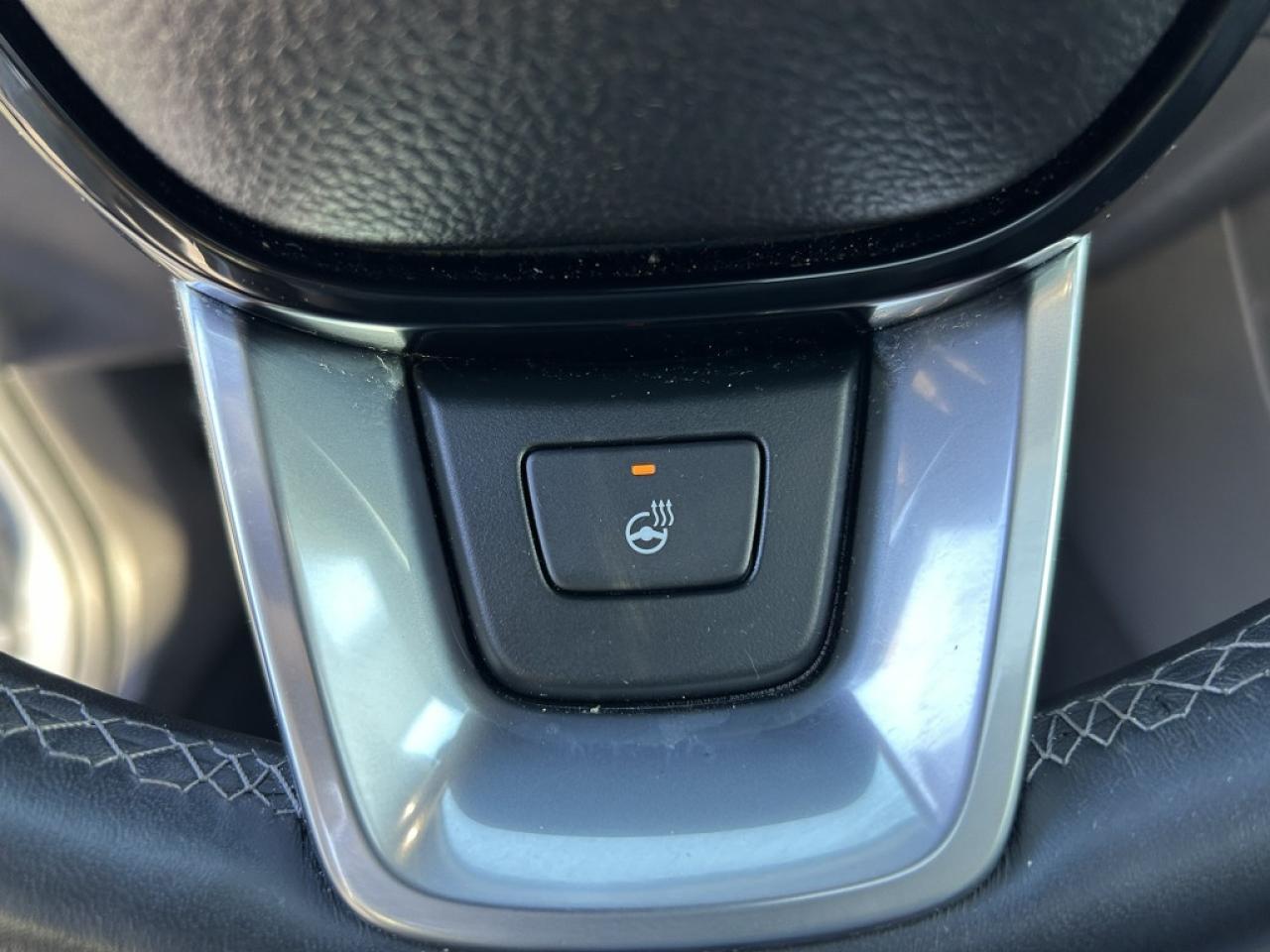 2024 Honda Civic Sedan Touring  - Leather Seats Photo