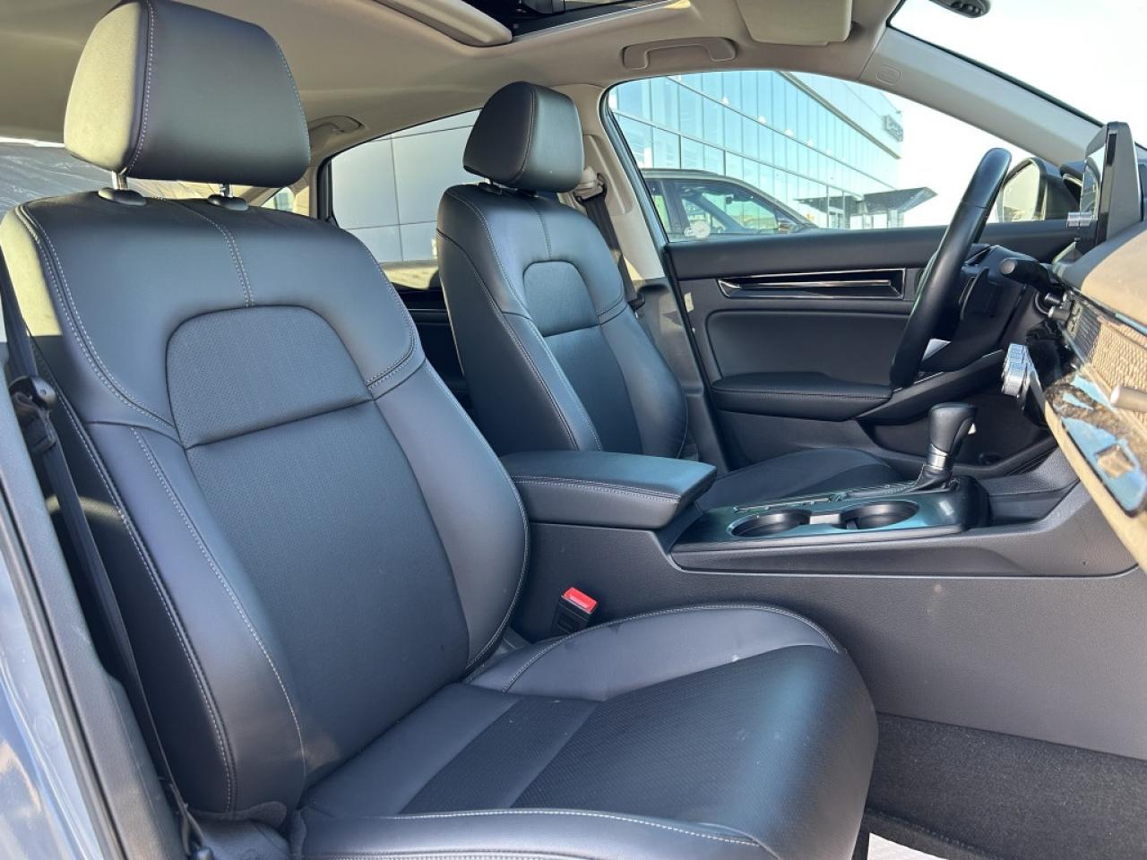 2024 Honda Civic Sedan Touring  - Leather Seats Photo
