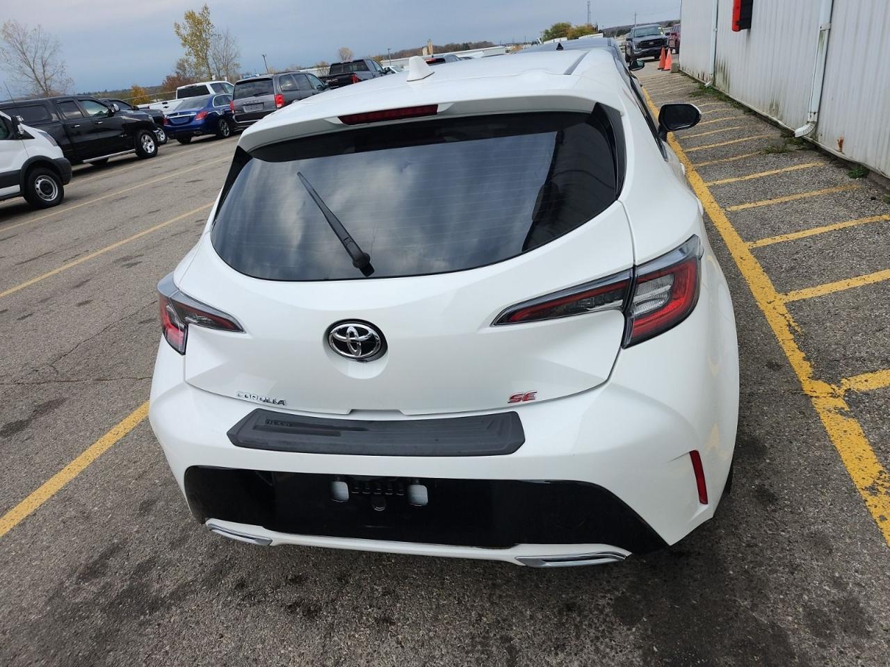 2022 Toyota Corolla SE - Photo #10