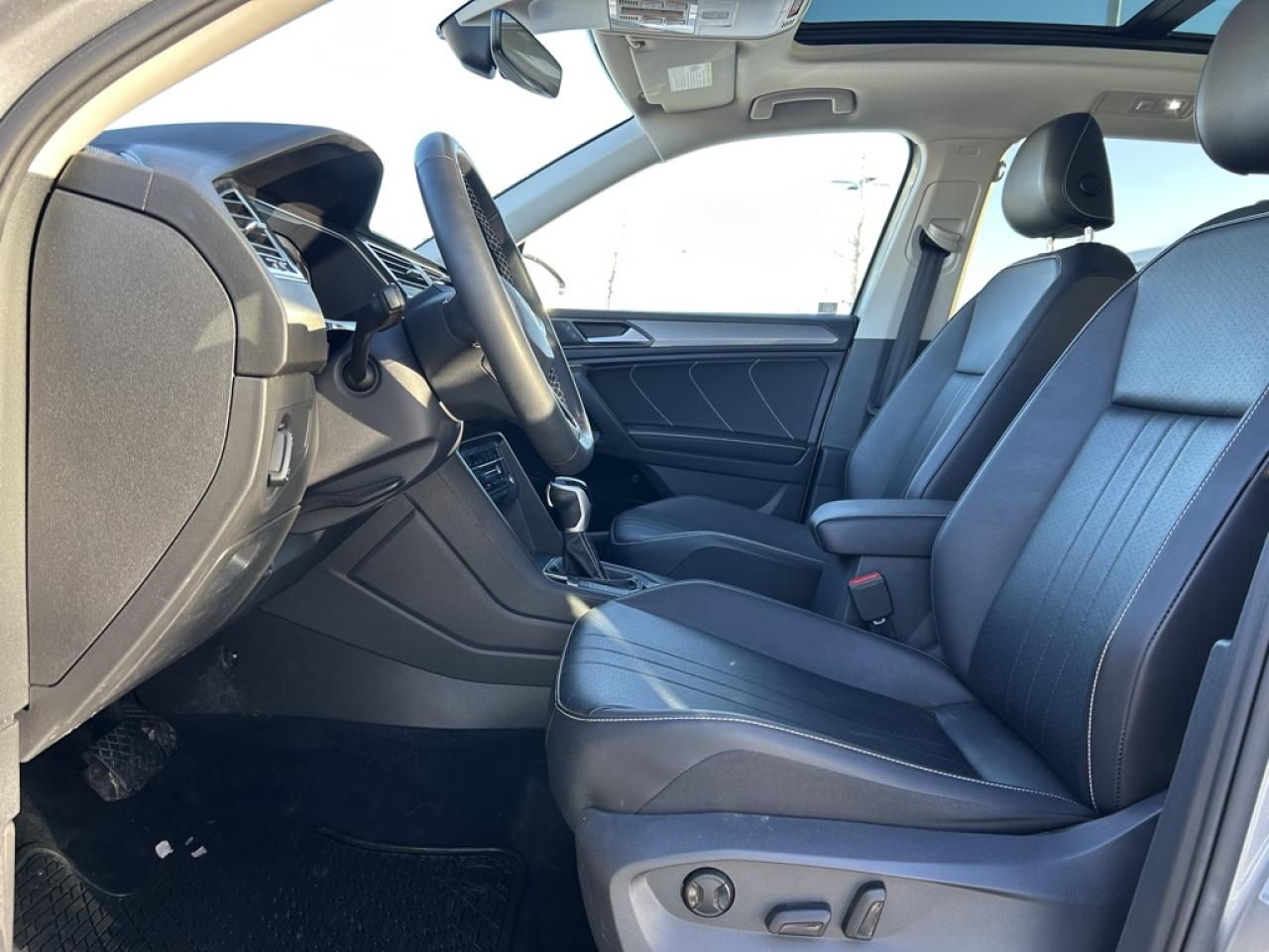 2022 Volkswagen Tiguan Comfortline  - Power Liftgate Photo