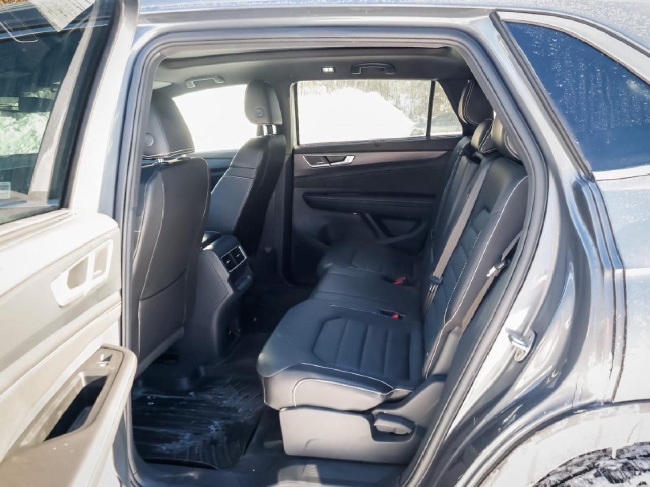 2024 Volkswagen Atlas Cross Sport Highline 2.0 TSI Photo