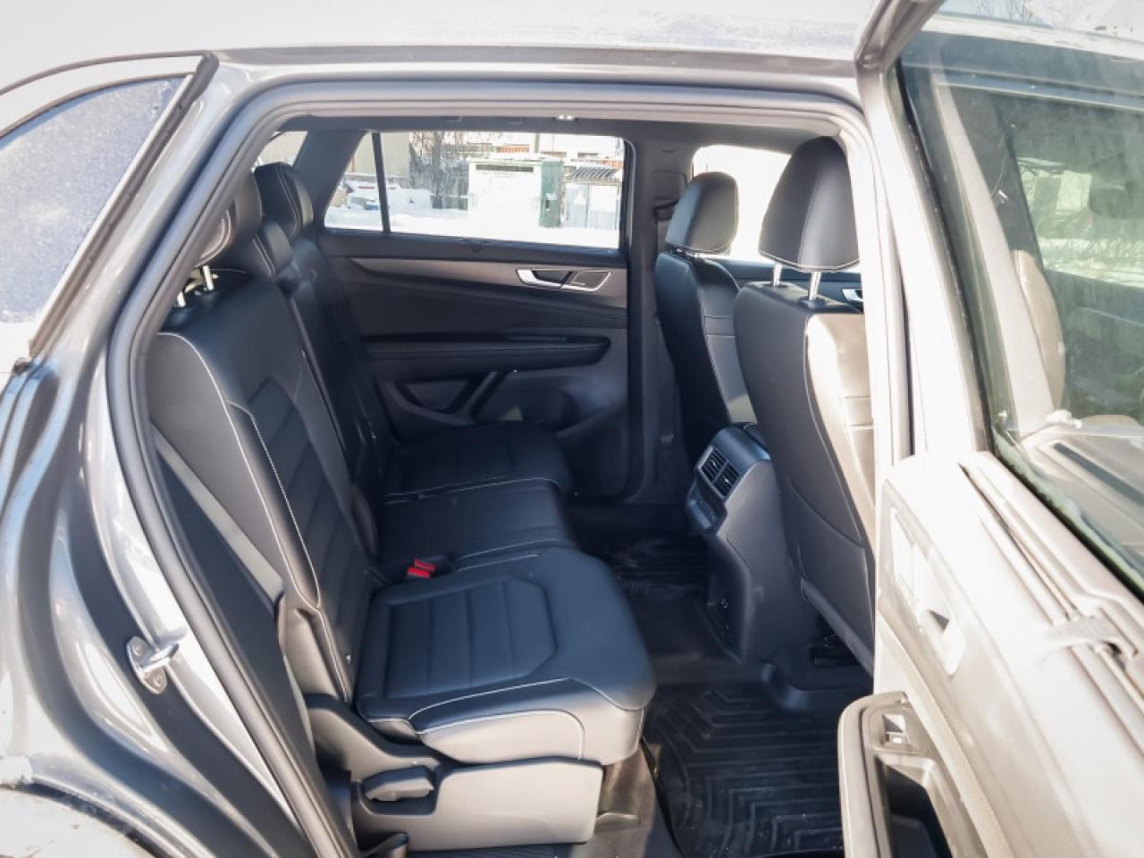 2024 Volkswagen Atlas Cross Sport Highline 2.0 TSI Photo