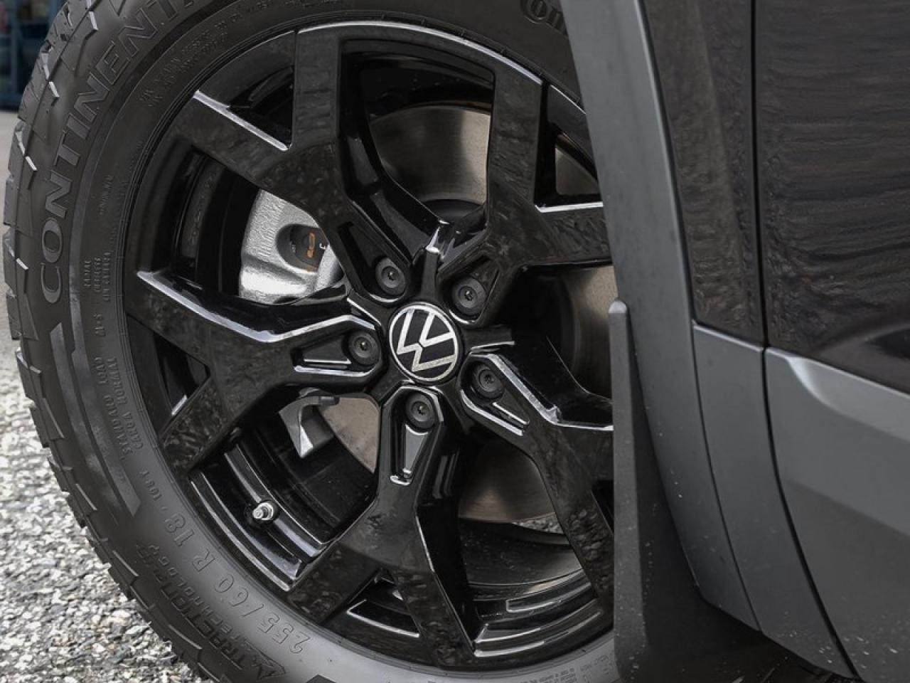 2025 Volkswagen Atlas Peak Edition 2.0 TSI  - Cooled Seats Photo