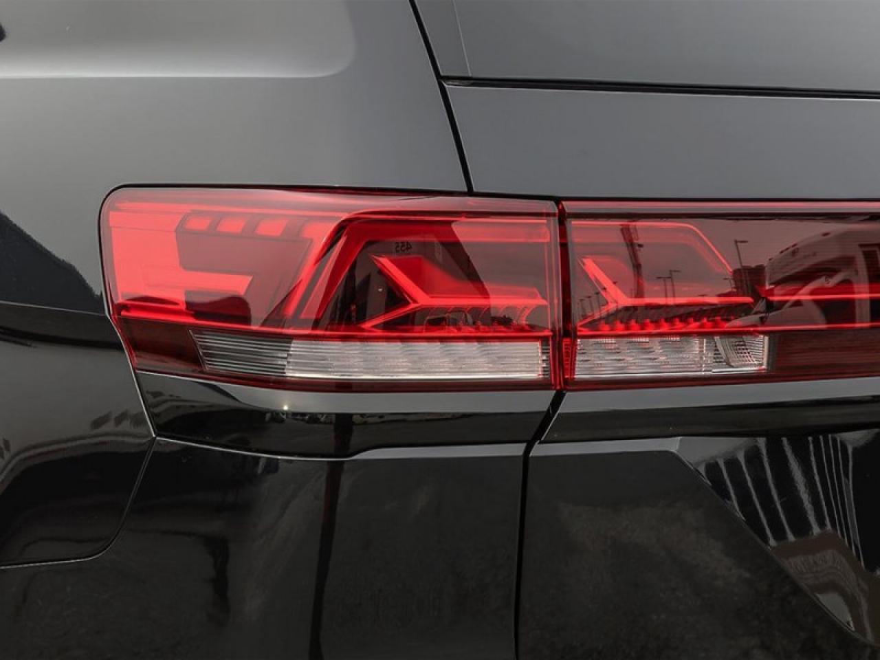 2025 Volkswagen Atlas Peak Edition 2.0 TSI  - Cooled Seats Photo