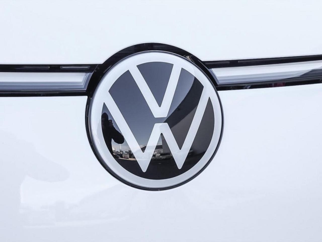 2025 Volkswagen ID. Buzz 1st Edition 4MOTION Photo