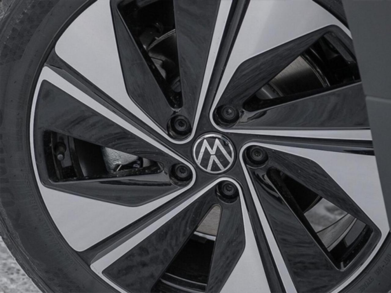 2026 Volkswagen Taos Highline  - Cooled Seats Photo