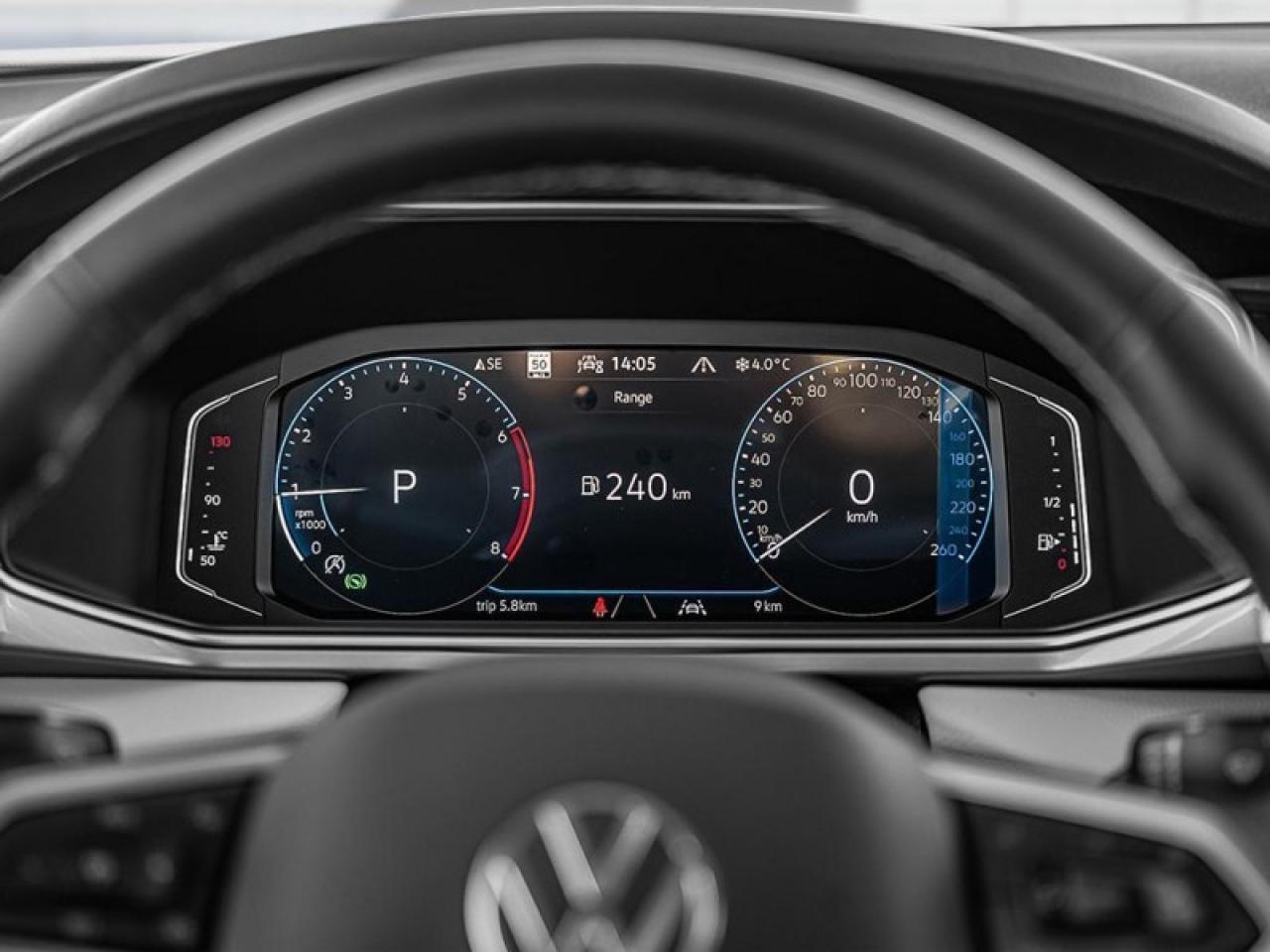 2025 Volkswagen Taos Highline  - Leather Seats Photo