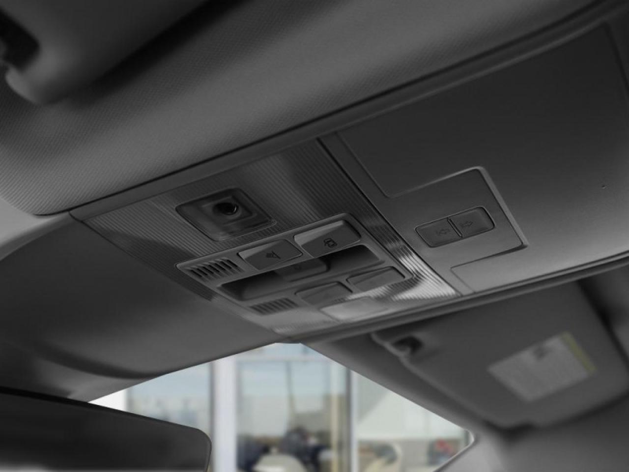 2025 Volkswagen Taos Highline  - Leather Seats Photo