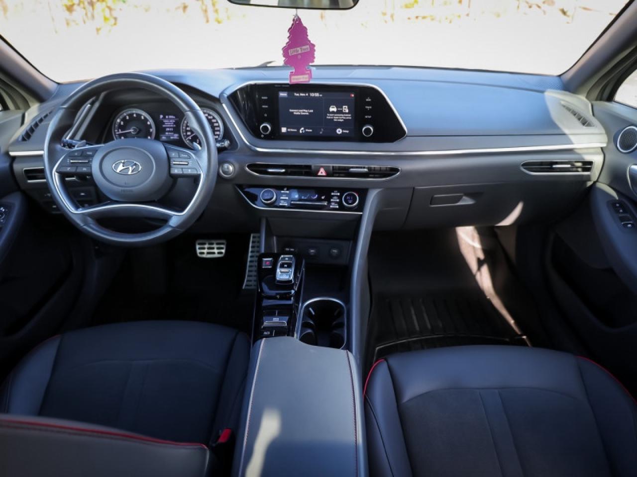 2022 Hyundai Sonata Luxury  - Sunroof -  Wi-Fi Photo