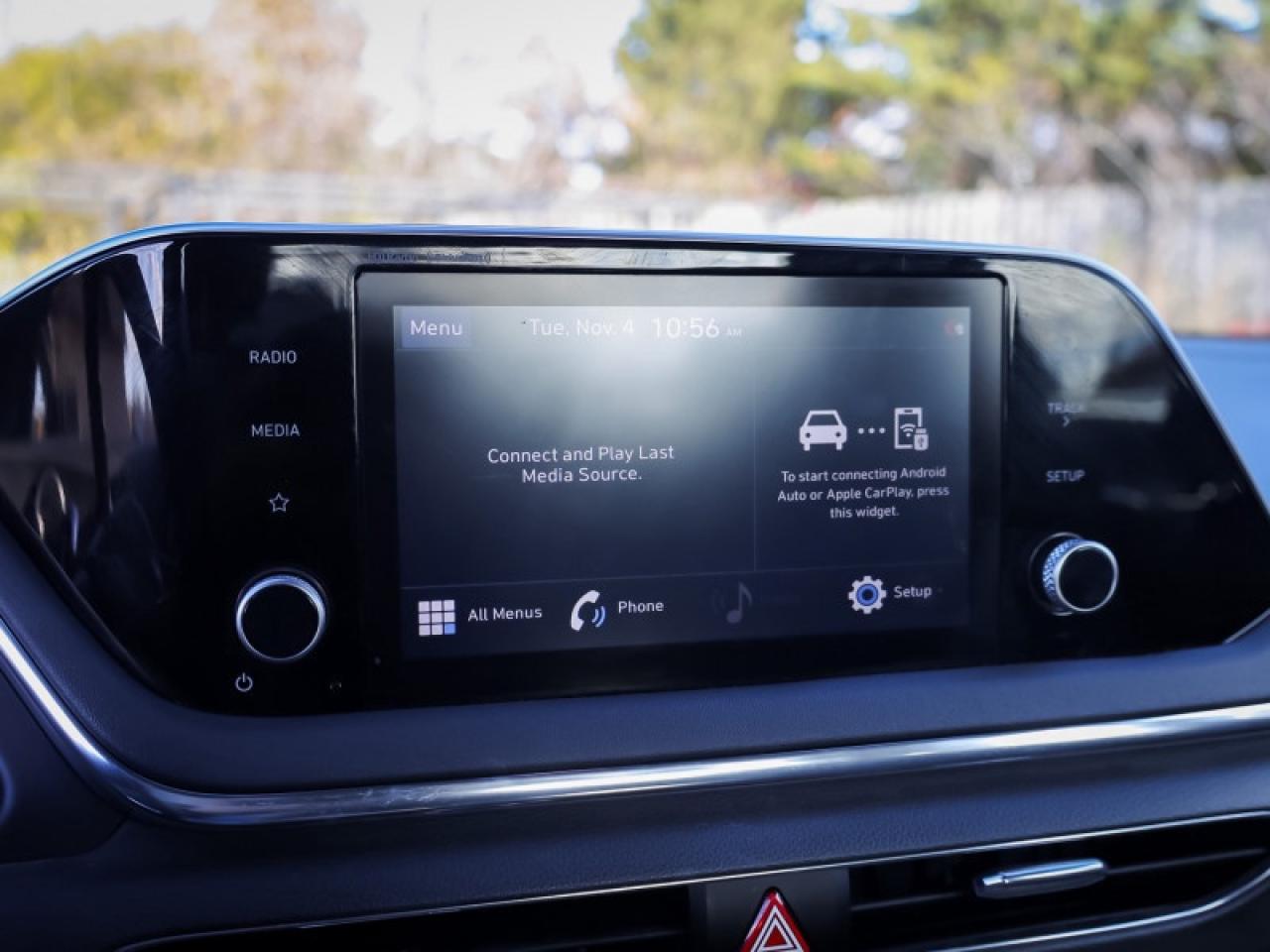 2022 Hyundai Sonata Luxury  - Sunroof -  Wi-Fi Photo