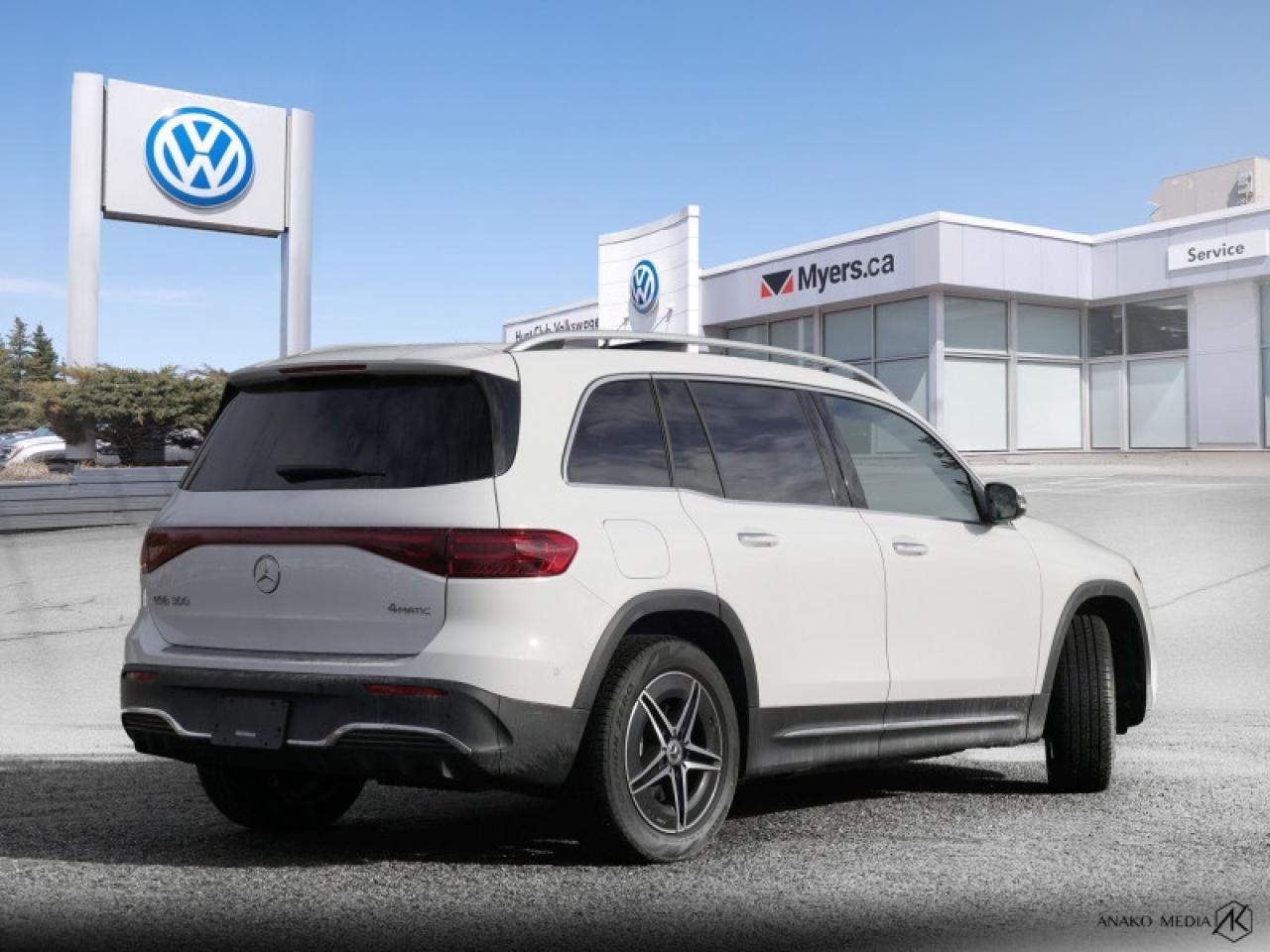 2025 Mercedes-Benz EQB 4MATIC SUV  - Low Mileage Photo2