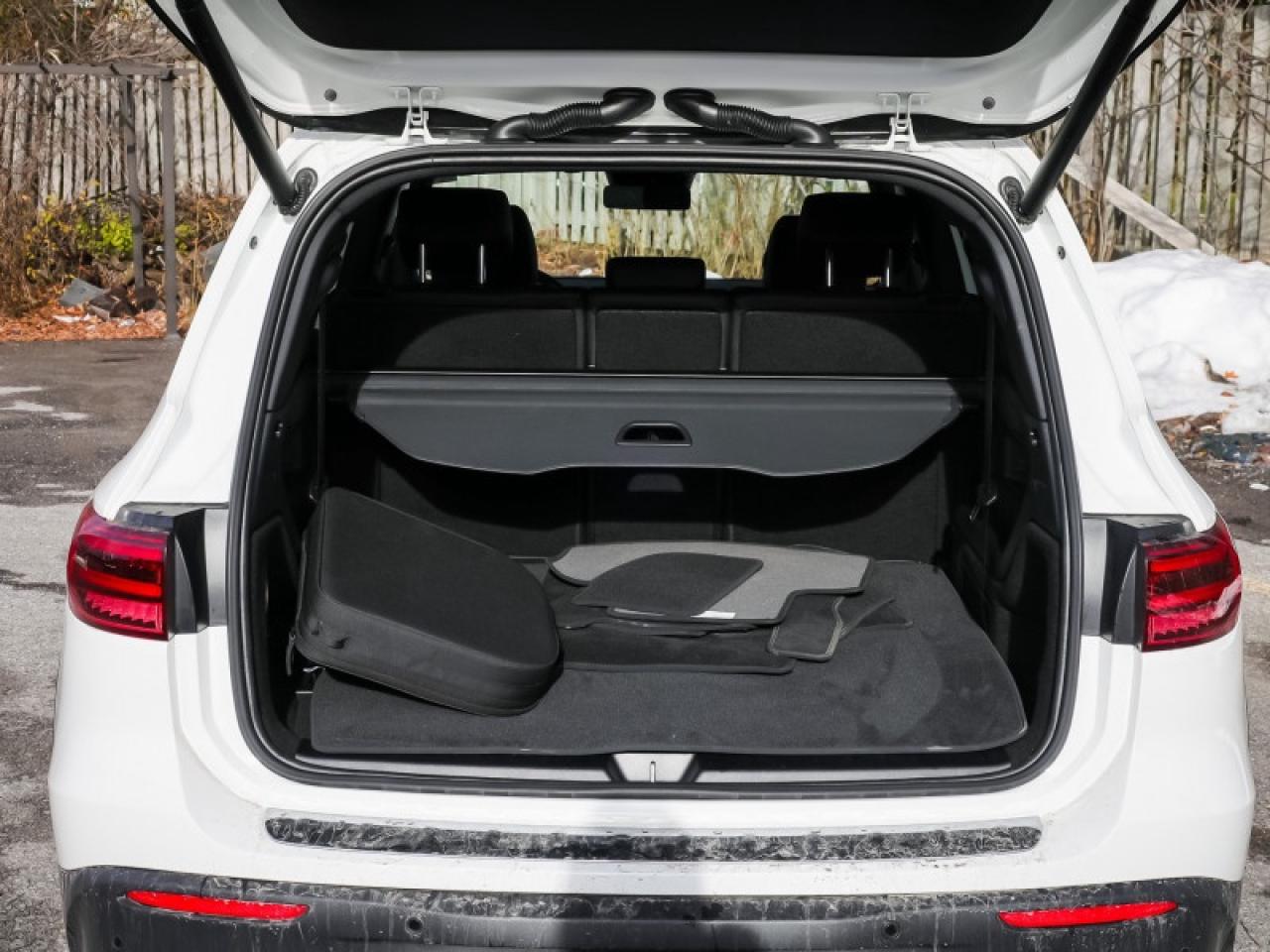 2025 Mercedes-Benz EQB 4MATIC SUV  - Low Mileage Photo