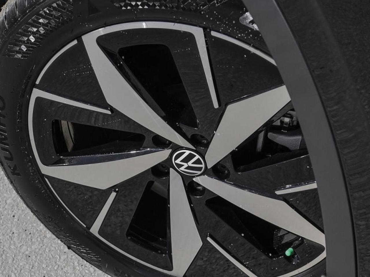 2025 Volkswagen ID.4 Pro S AWD  - Premium Audio Photo