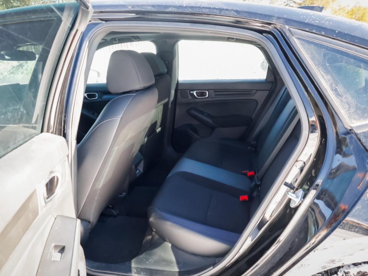 2023 Honda Civic Sedan Sport  - Sunroof -  Heated Seats Photo