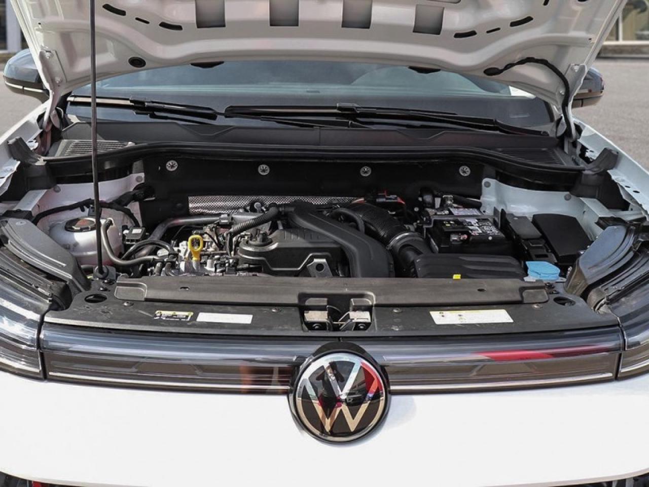 2026 Volkswagen Taos Comfortline Black Edition Photo