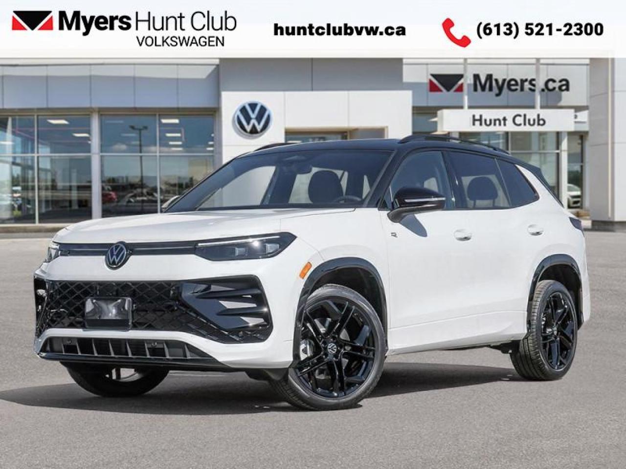 2026 Volkswagen Tiguan Comfortline R-Line Black Edition Photo0