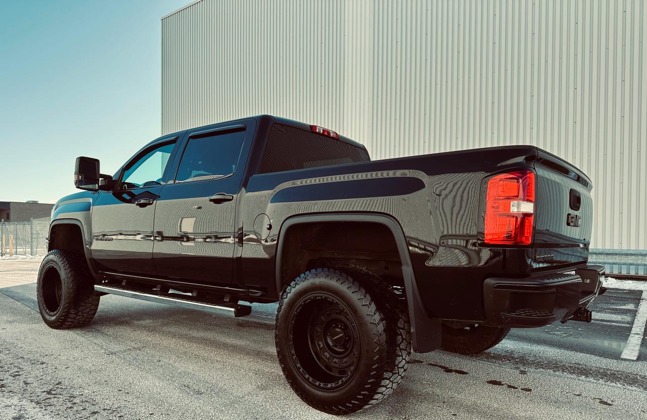 2015 GMC Sierra 1500 SLT Crew Cab Loaded Custom 6.2L Photo2