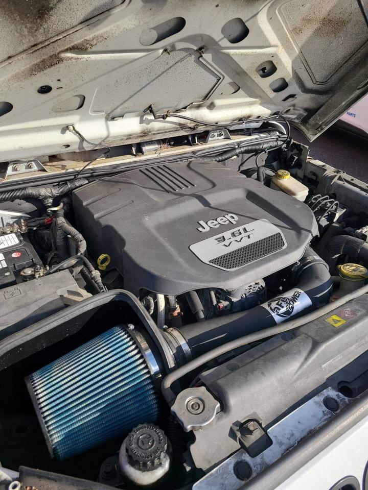 2012 Jeep Wrangler SPORT - Photo #4