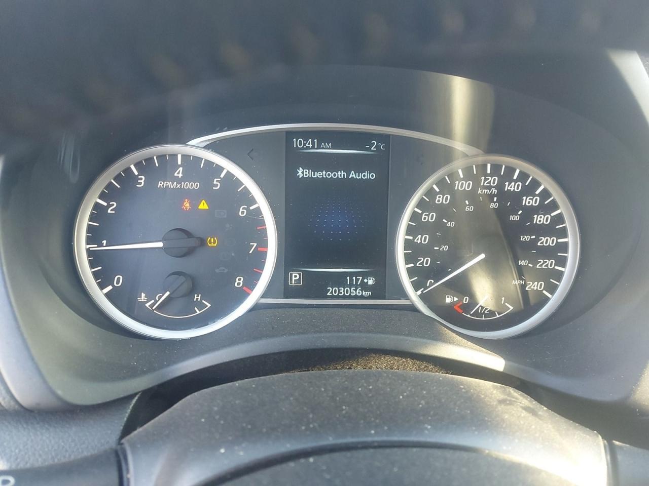 2017 Nissan Sentra SV Photo