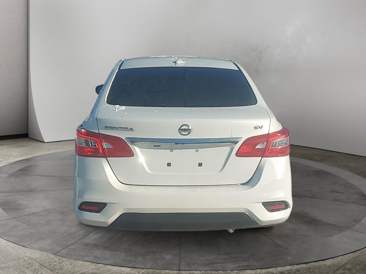 2017 Nissan Sentra SV Photo