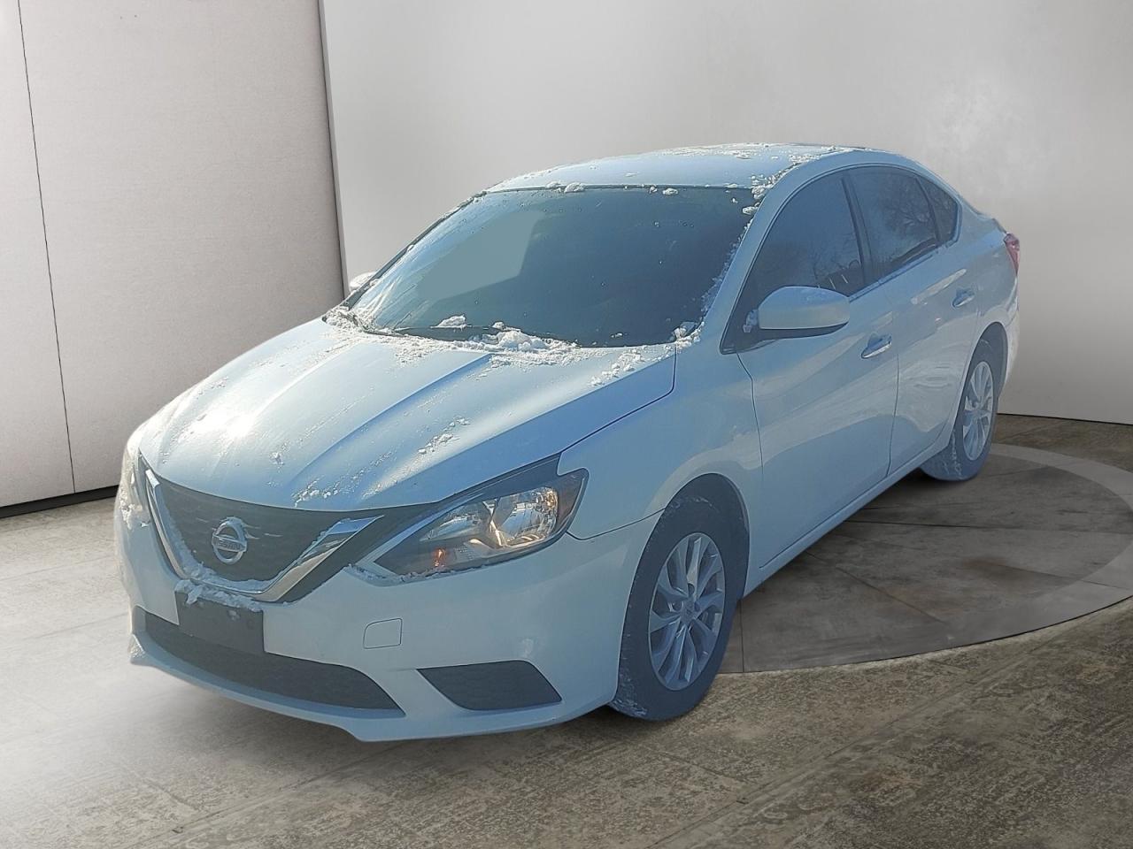 2017 Nissan Sentra SV Photo0