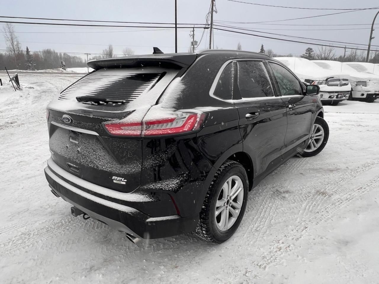 2019 Ford Edge SEL Photo