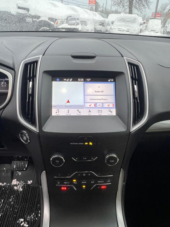 2019 Ford Edge SEL Photo