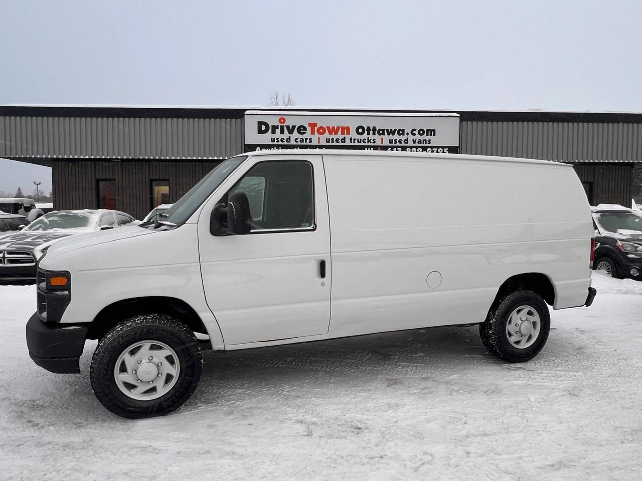 2012 Ford Econoline Commercial Photo