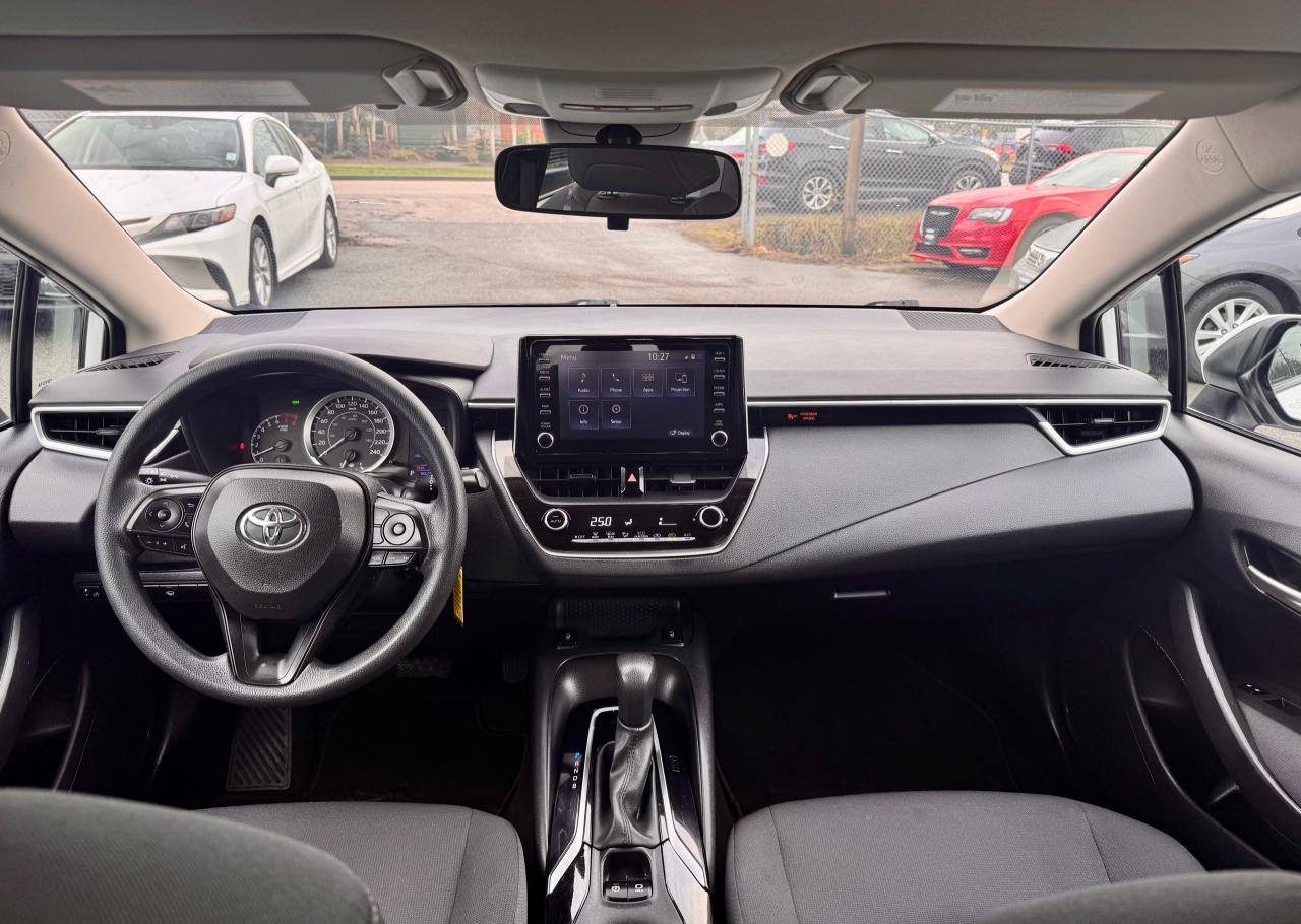 2020 Toyota Corolla FINANCING AVAILABLE Photo10