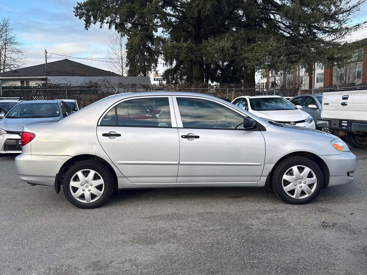2006 Toyota Corolla CE Photo4