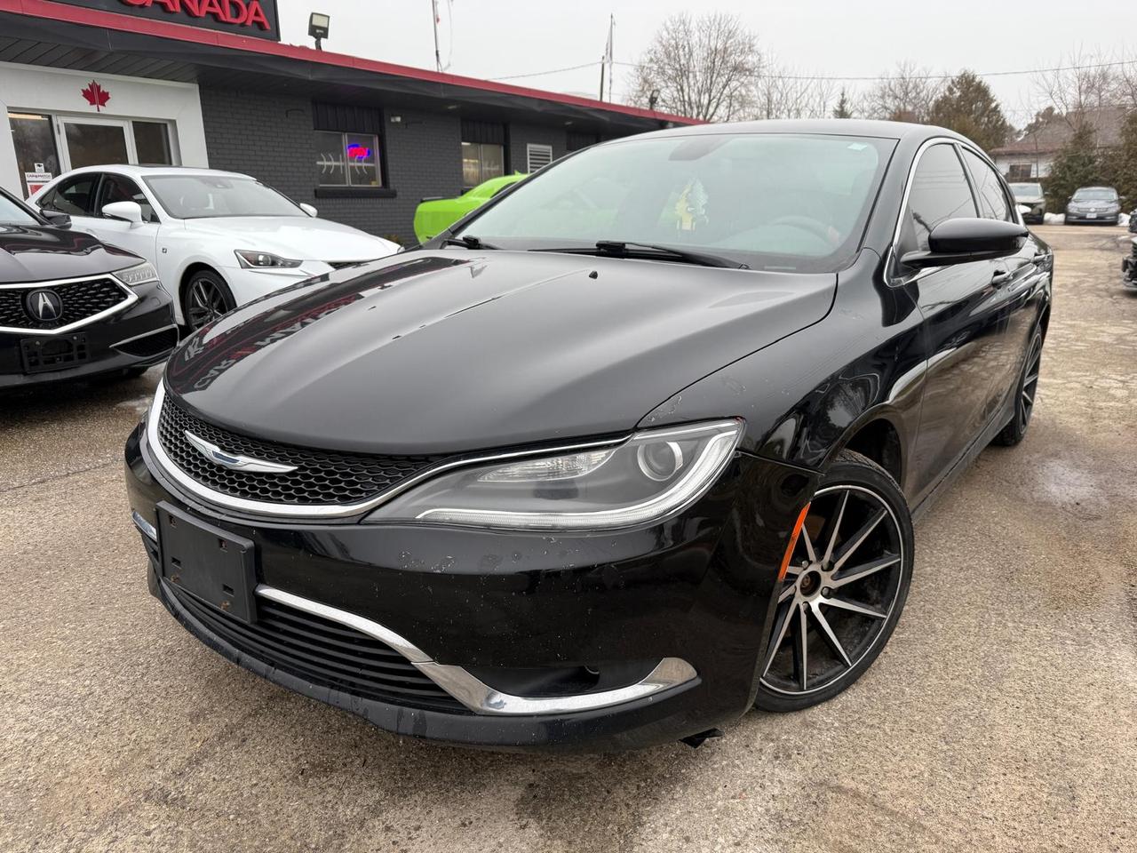 2016 Chrysler 200 LIMITED / AUTO / AC / YOU SAFETY YOU SAVE - Photo #1