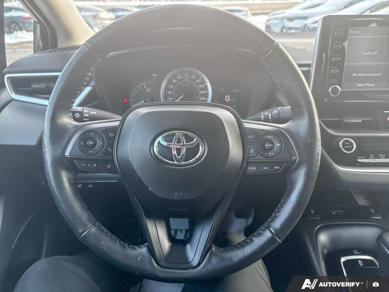 2020 Toyota Corolla LE UPGRADE / SUNROOF / ALLOY'S / ONLY 48,009 KM Photo