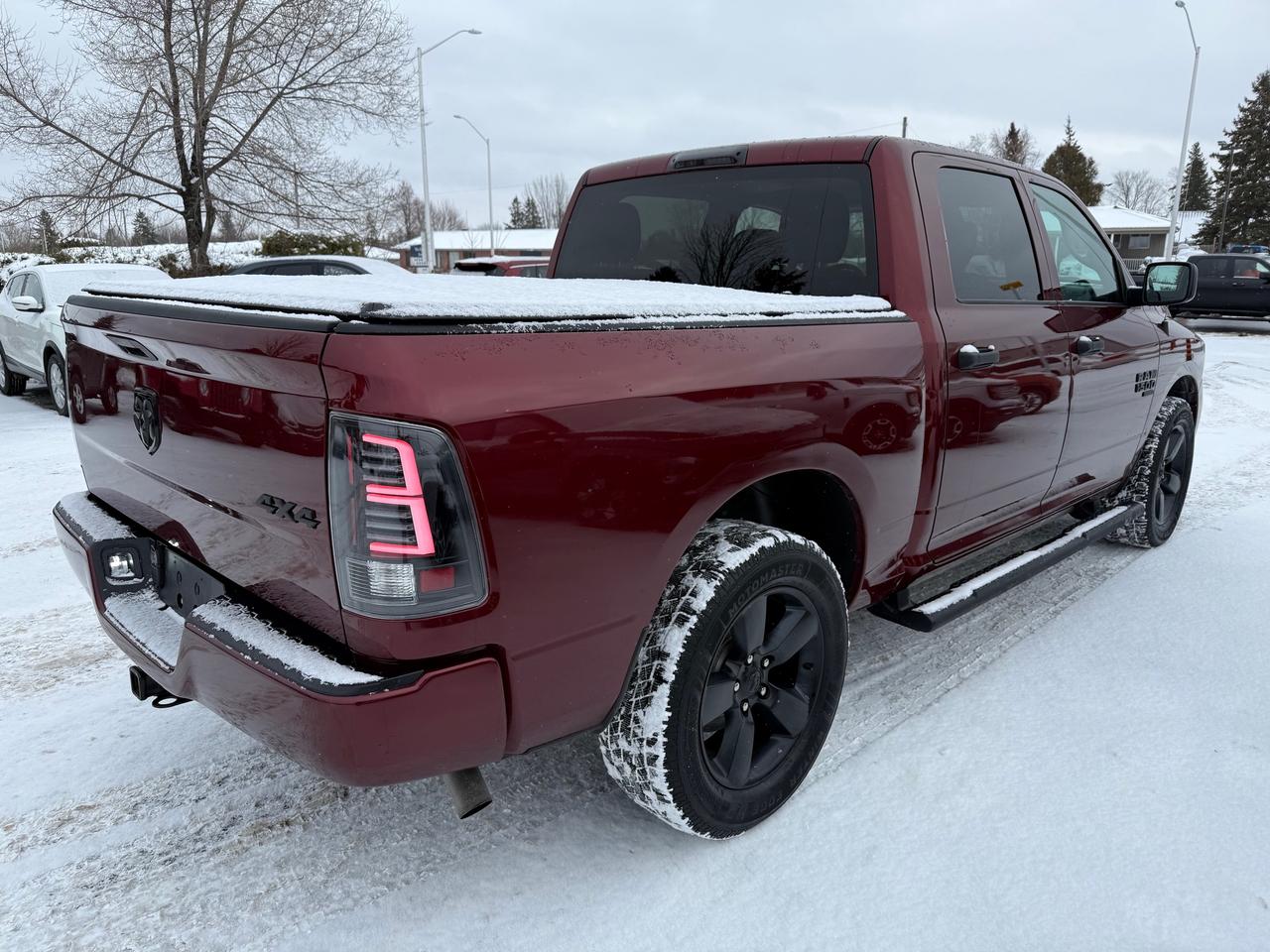 2021 RAM 1500 Classic Tradesman Heated Steering and Seats! AutoStart! Photo4
