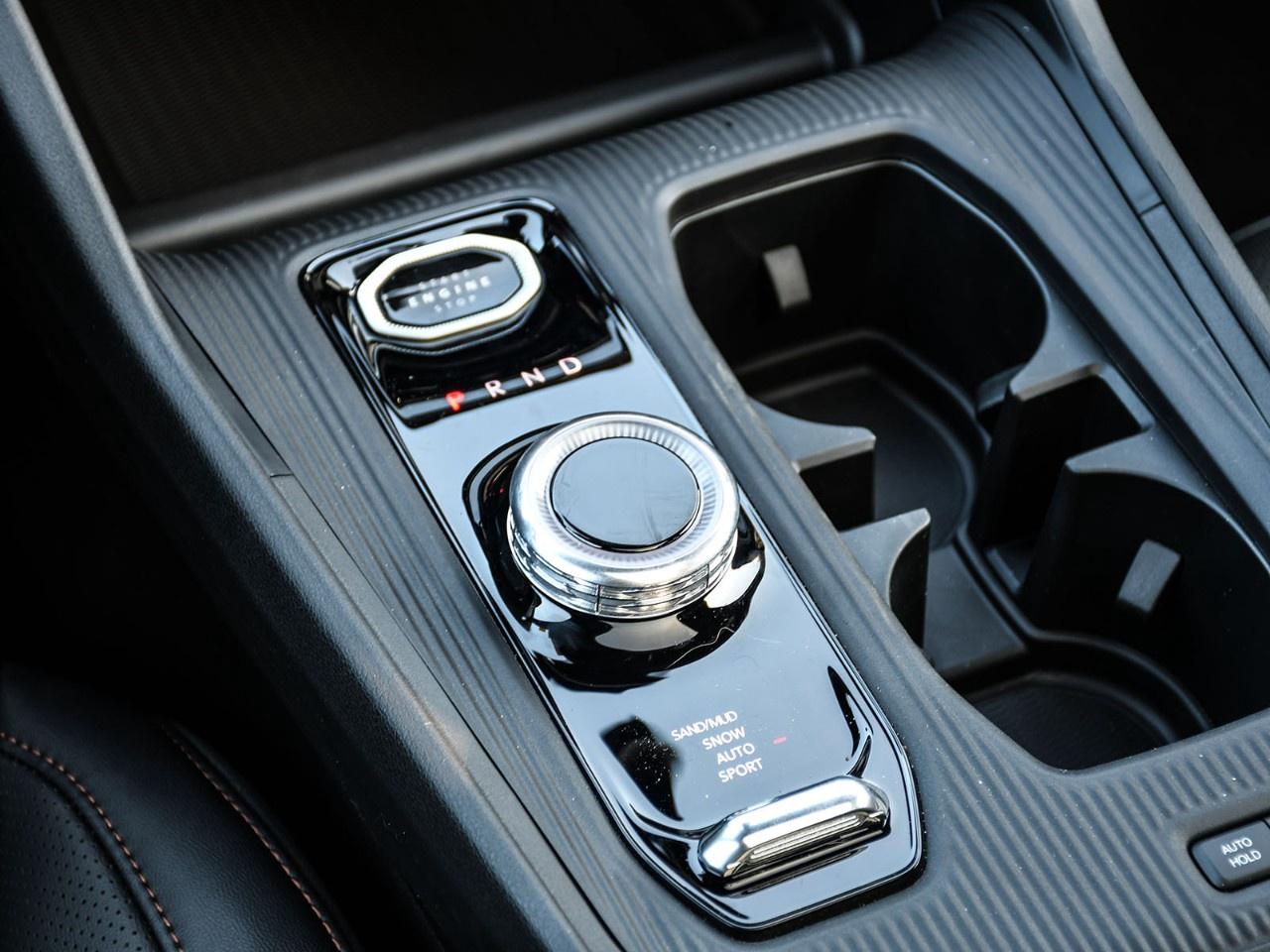 2026 Jeep Cherokee Overland 4x4 Photo