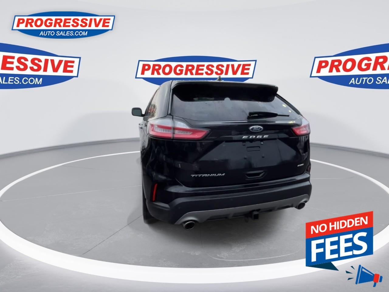 2022 Ford Edge Titanium Photo