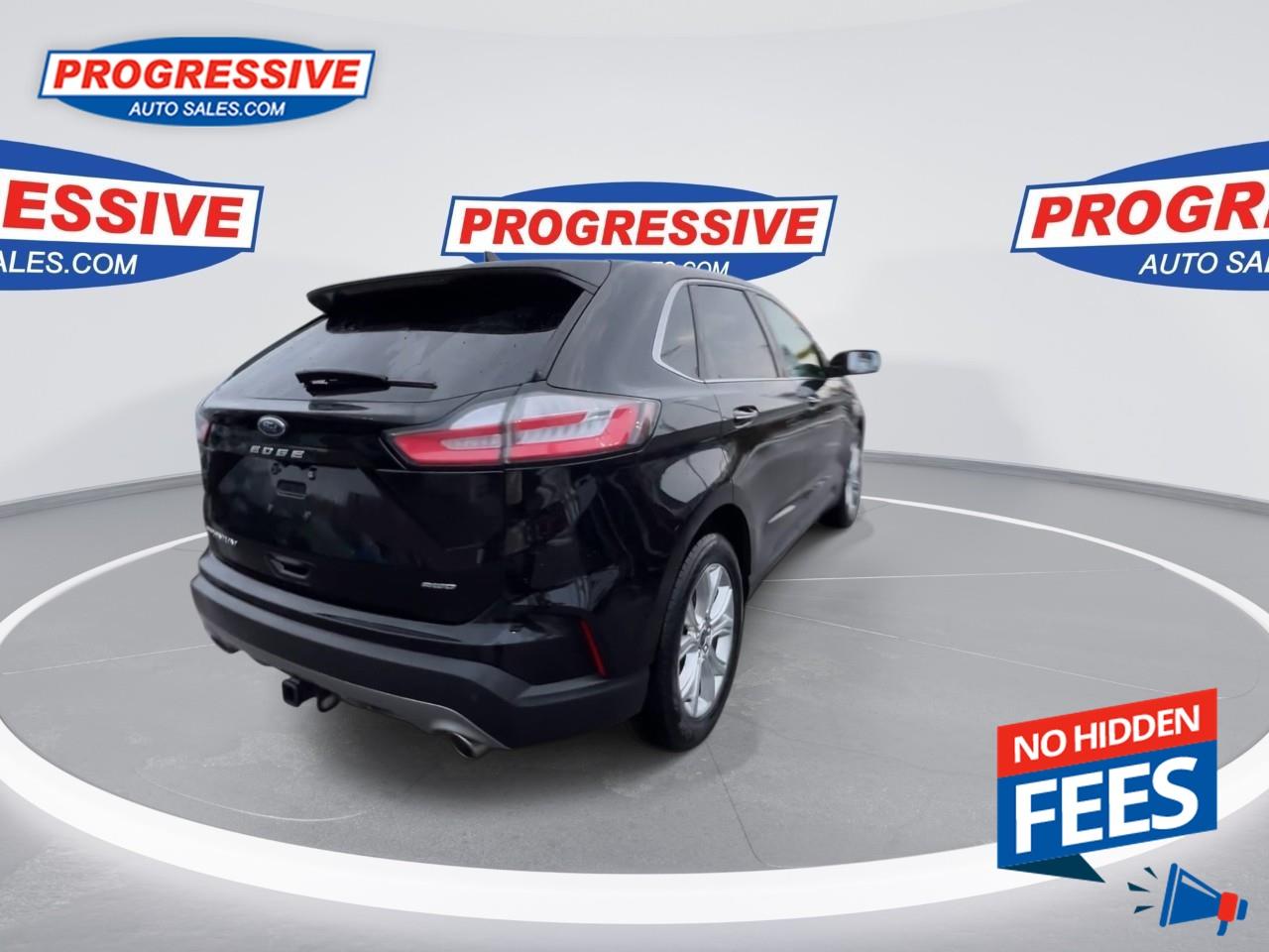 2022 Ford Edge Titanium Photo