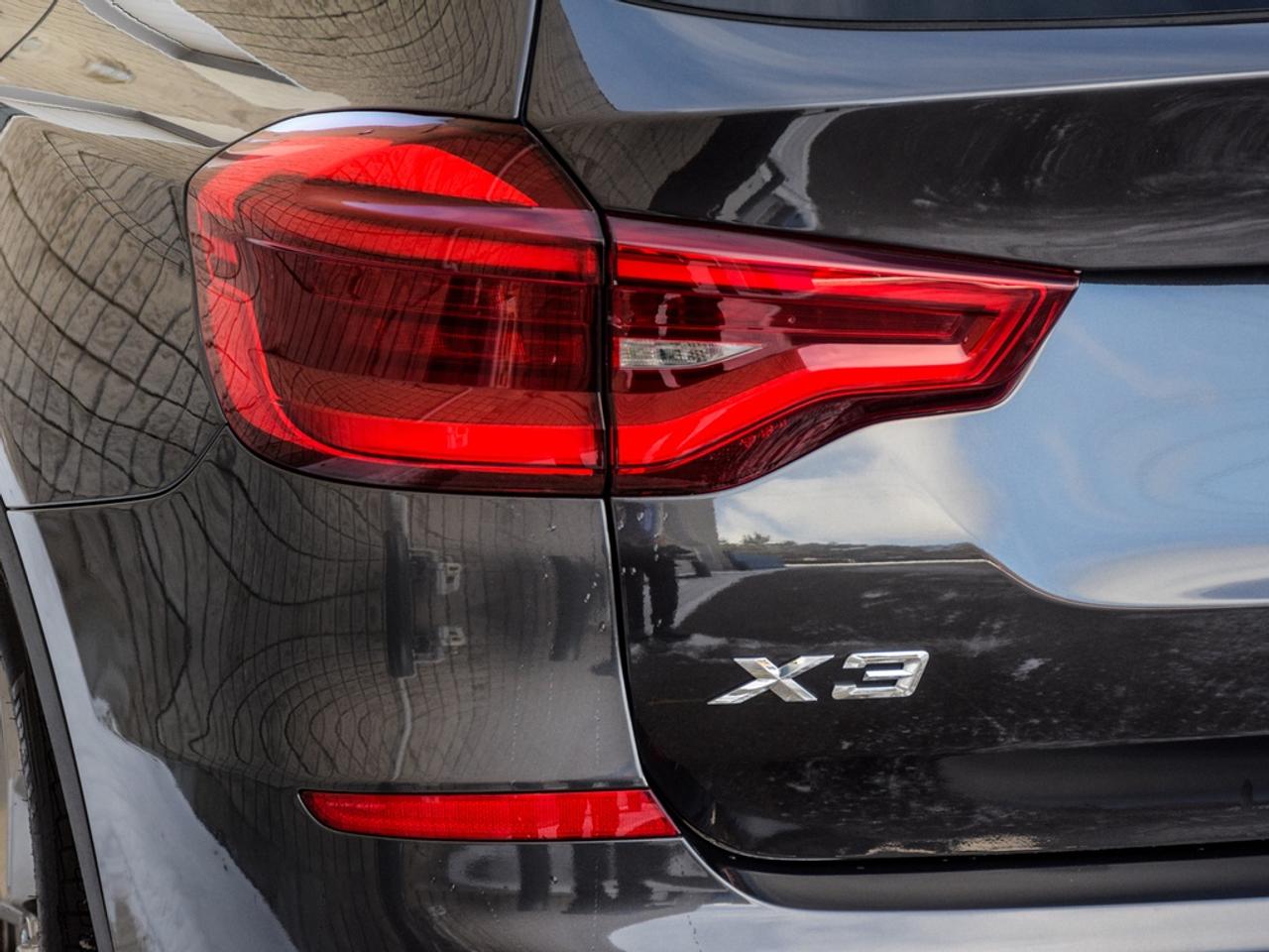 2021 BMW X3 xDrive30i Photo