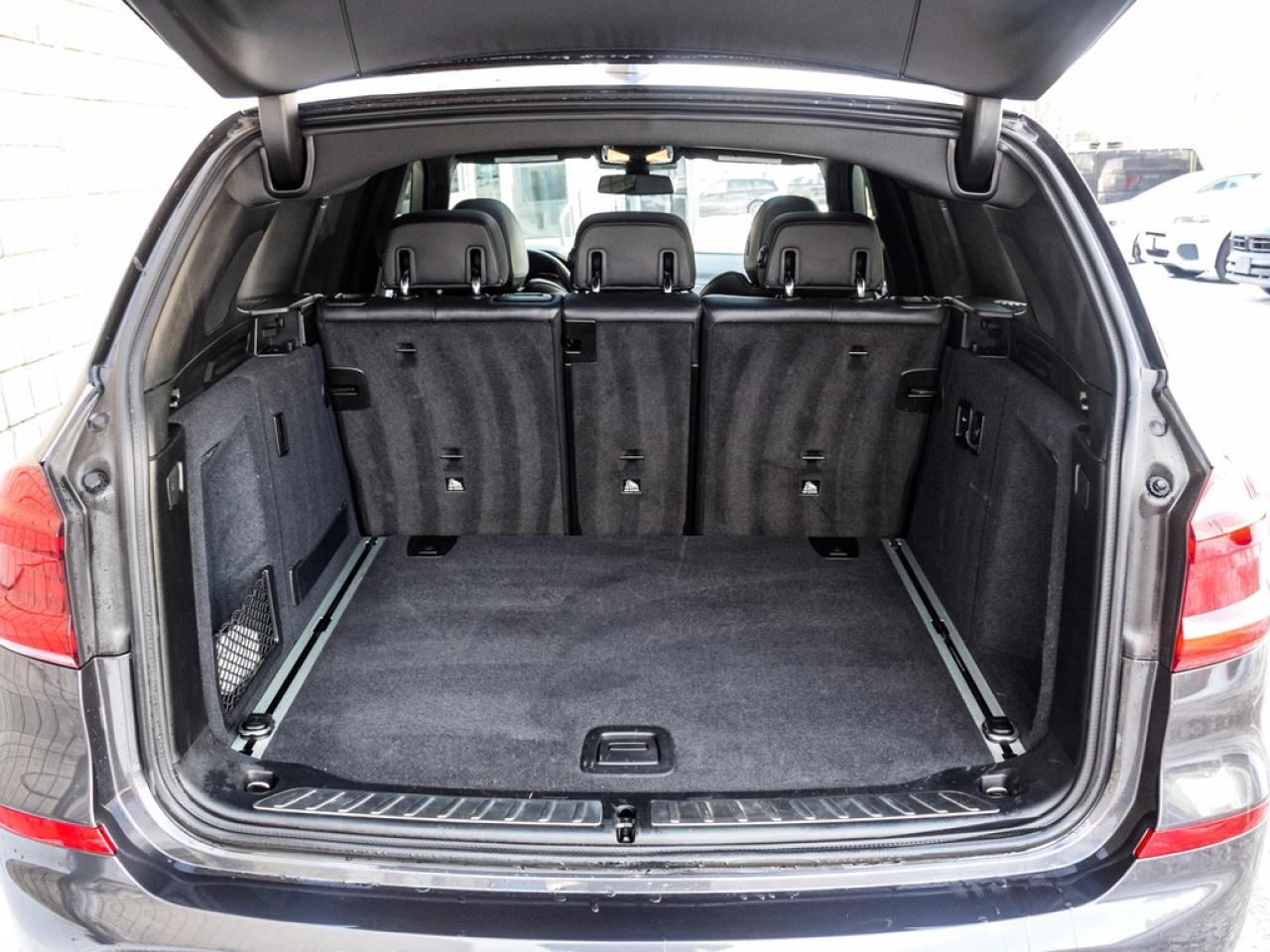 2021 BMW X3 xDrive30i Photo