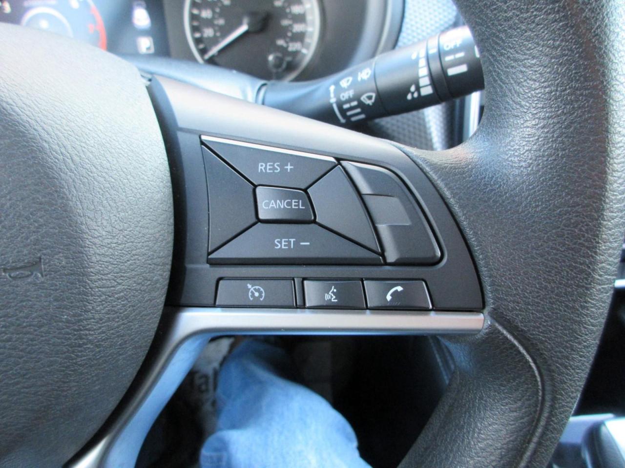 2019 Nissan Kicks  Photo