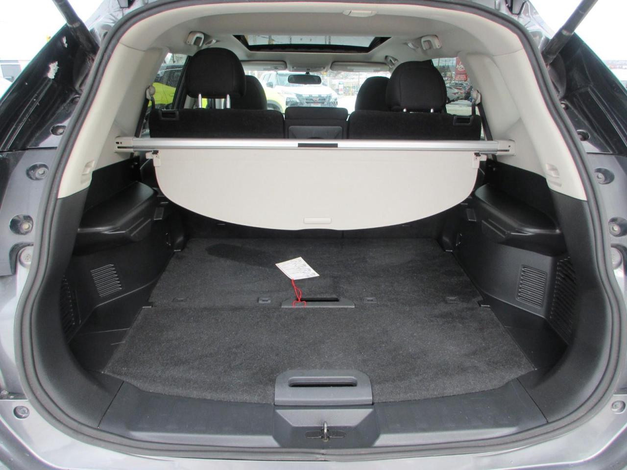 2018 Nissan Rogue  Photo4