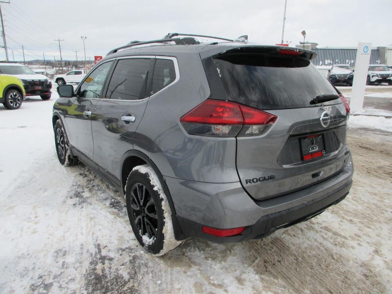 2018 Nissan Rogue  Photo