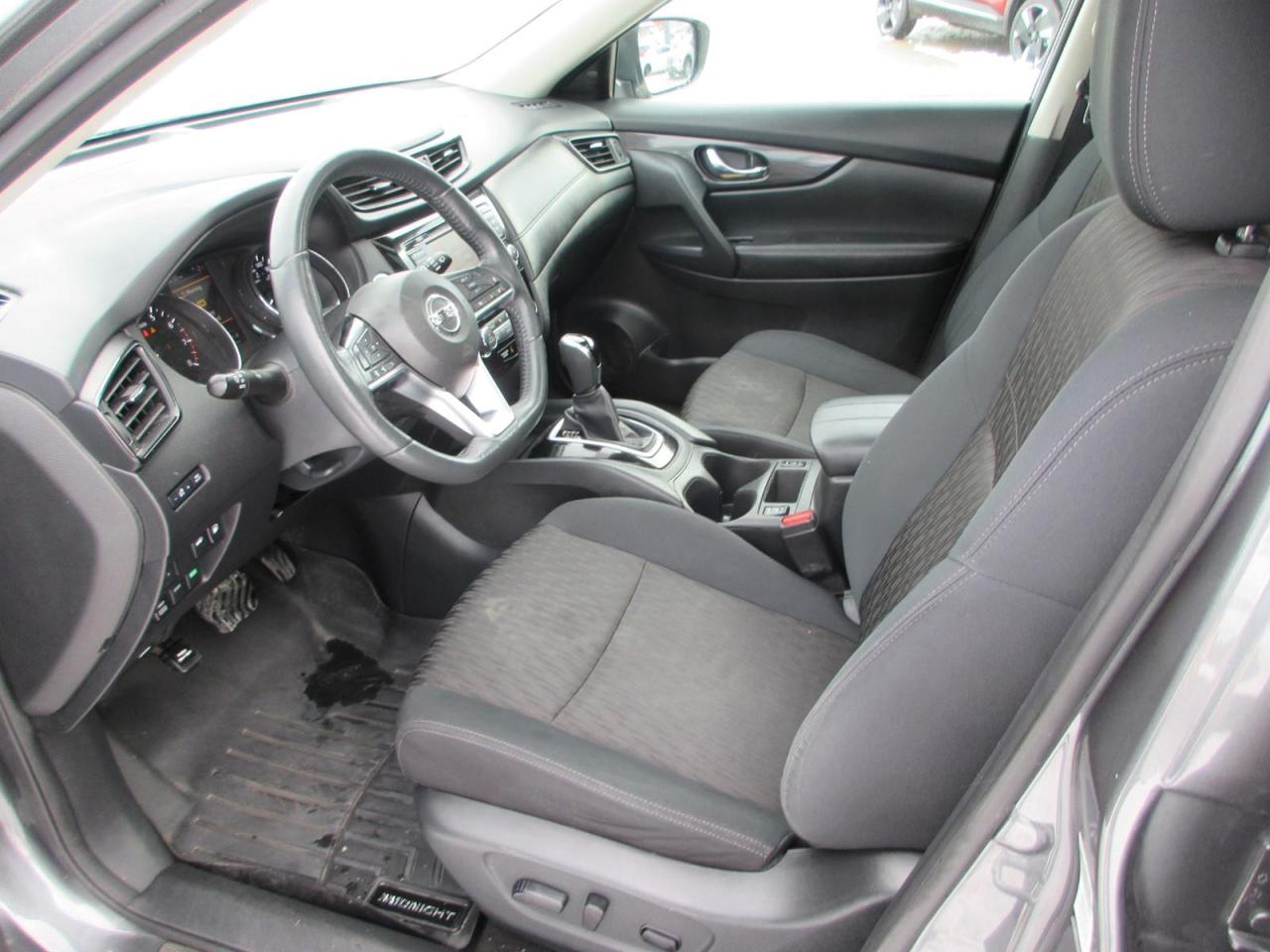 2018 Nissan Rogue  Photo